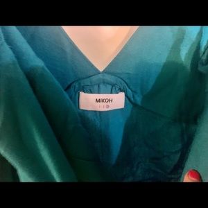 Mikoh cover up dress Size 3 or a M/ L New!